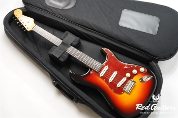 g7-ST/R - 3 Tone Sunburst